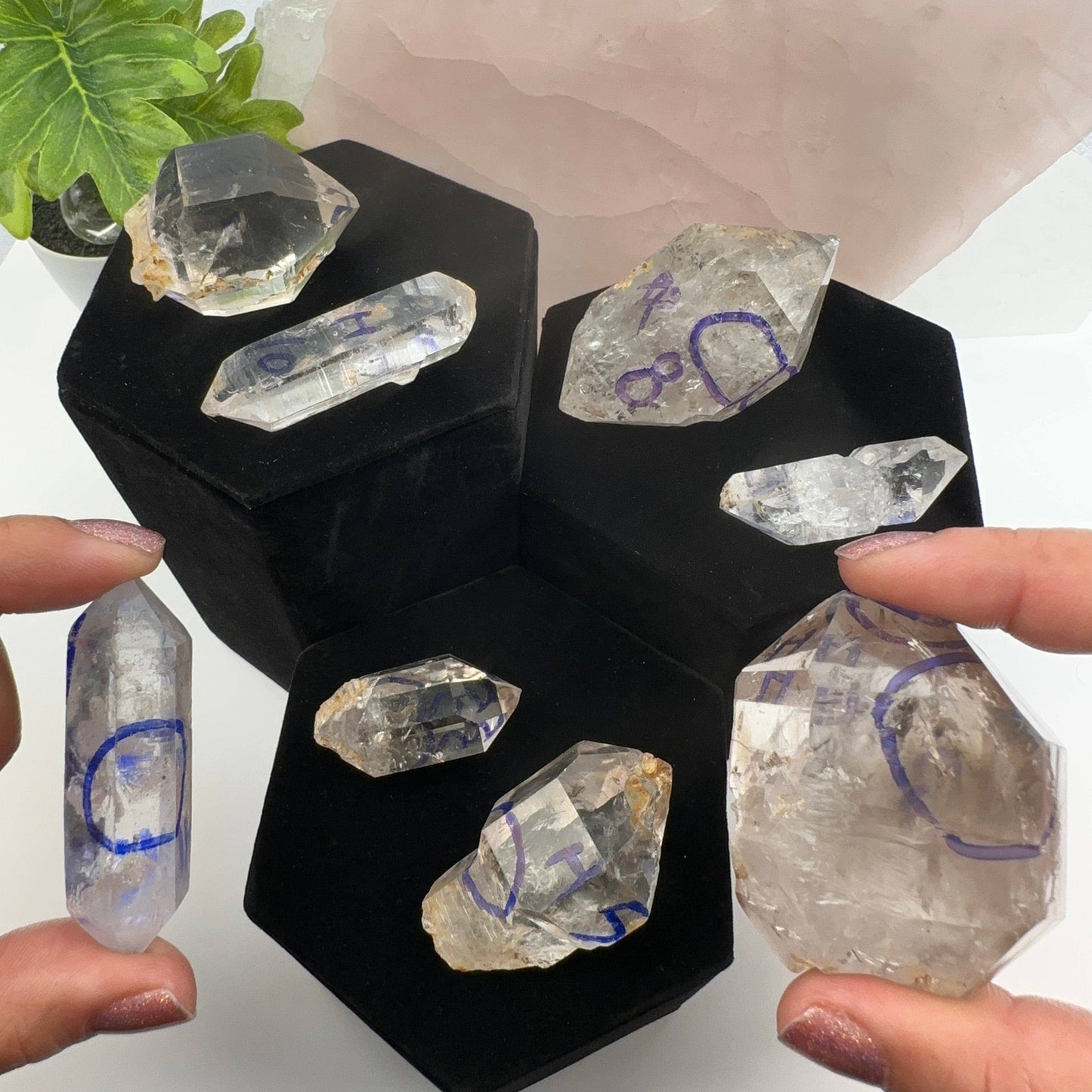 Crystal Enhydro Quartz with Moving Water Inclusion