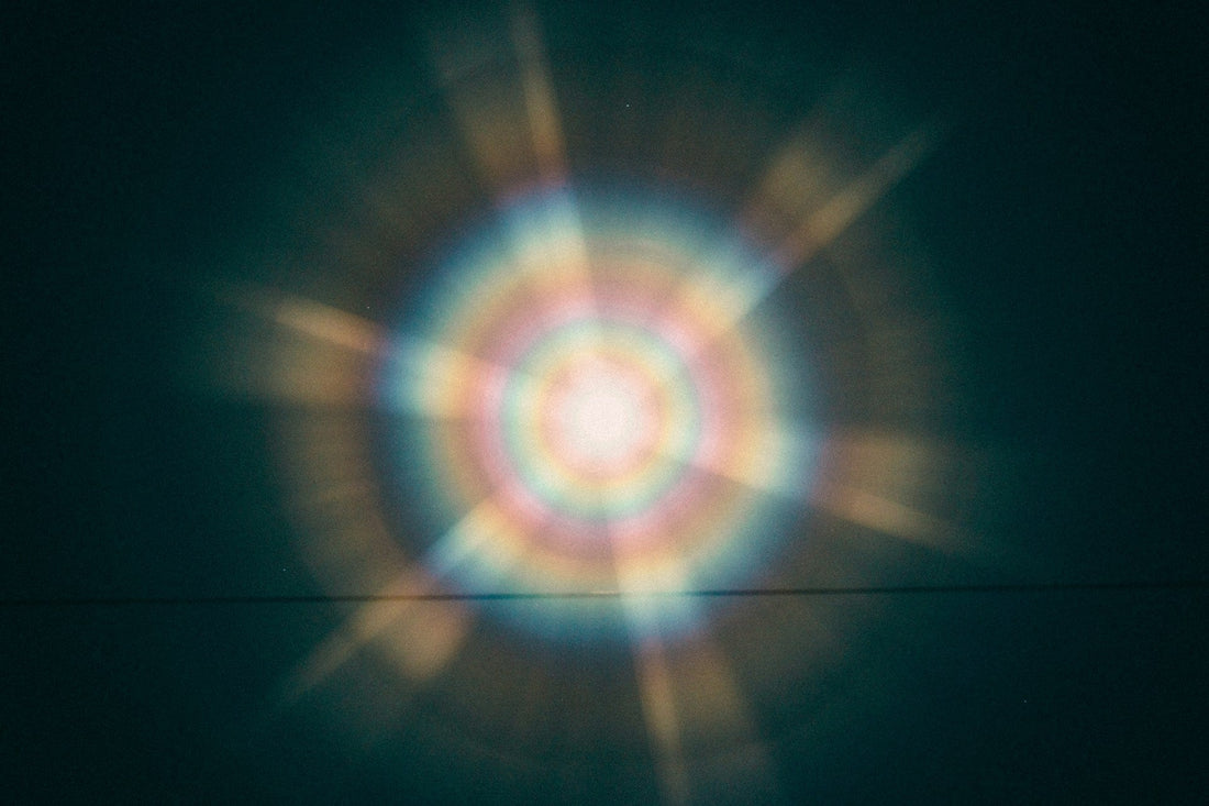 The Quiet Colors Around Us: Understanding Auras Beyond the Glow