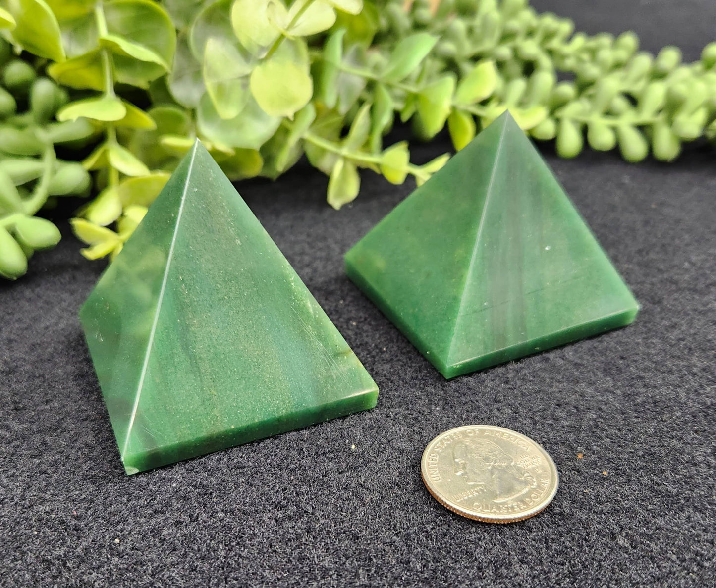 Jade Green Polished Semi-Precious Gemstone Pyramid -5cm