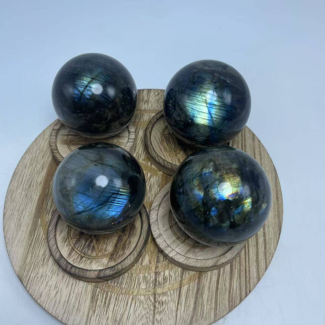 Large Labradorite Sphere – Iridescent Natural Stone Ball