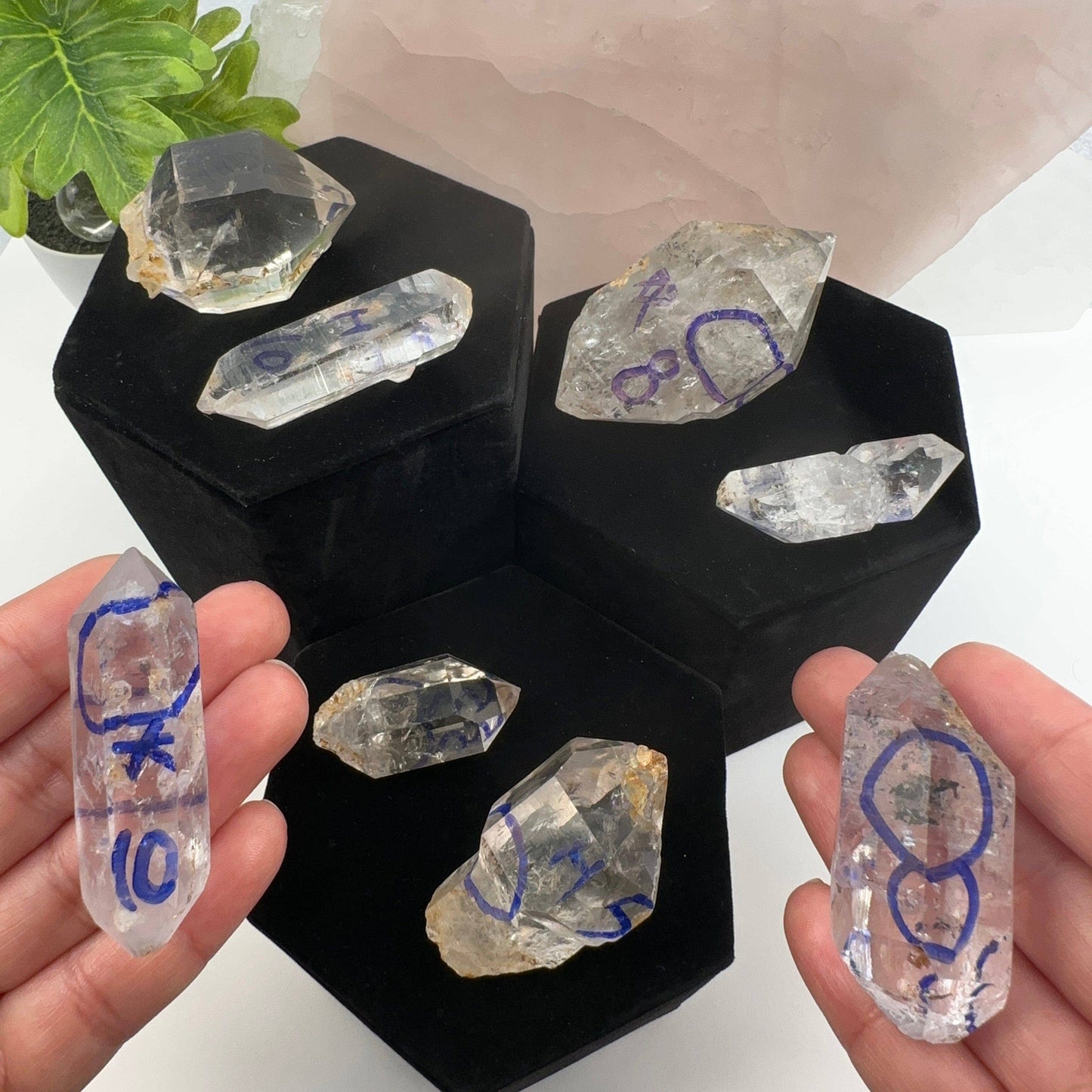 Crystal Enhydro Quartz with Moving Water Inclusion