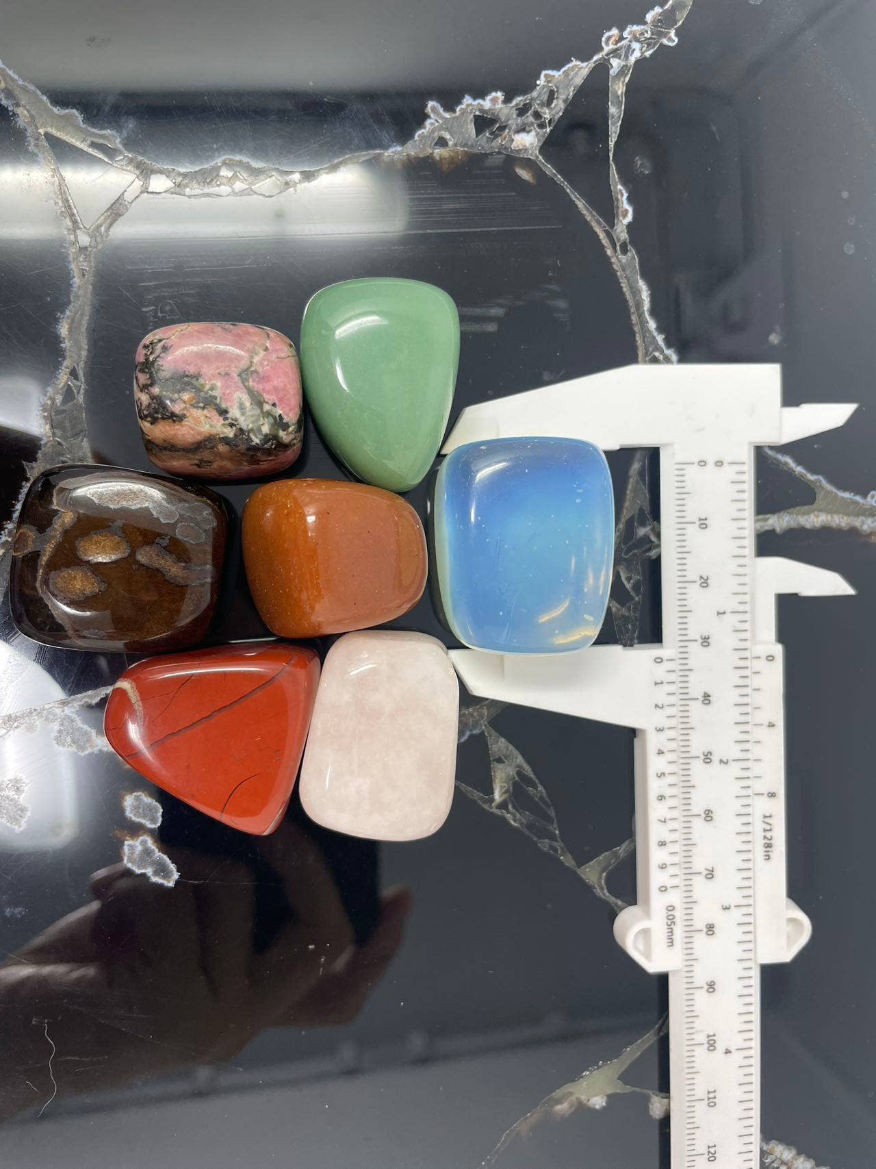 7 Chakra Healing Stones sets, 2-3 CM, 1 set