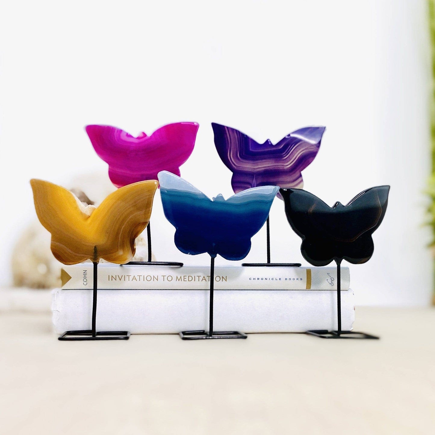 Carved Agate Stone on Metal Stand Crystal Moons Hearts